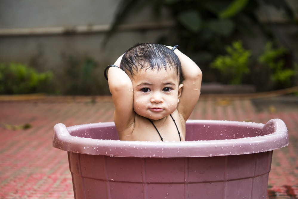 hot tub cleaning